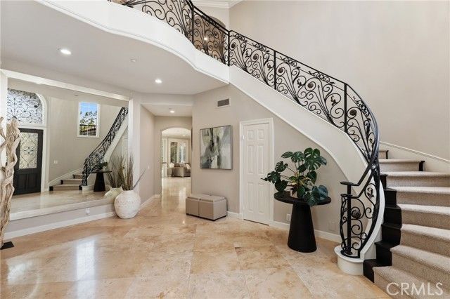 45 Panorama, Laguna Hills, CA 92679