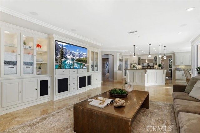 45 Panorama, Laguna Hills, CA 92679