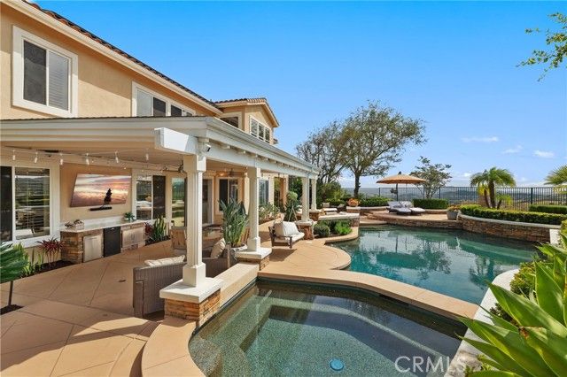 45 Panorama, Laguna Hills, CA 92679