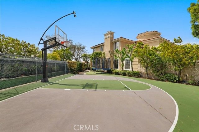 45 Panorama, Laguna Hills, CA 92679