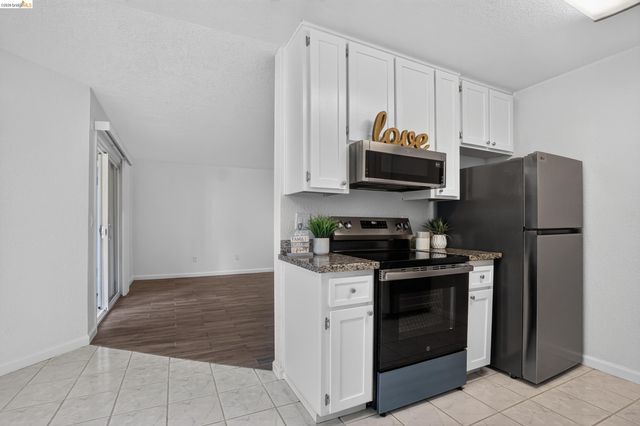 2728 Harvest Ln, Antioch, CA 94531