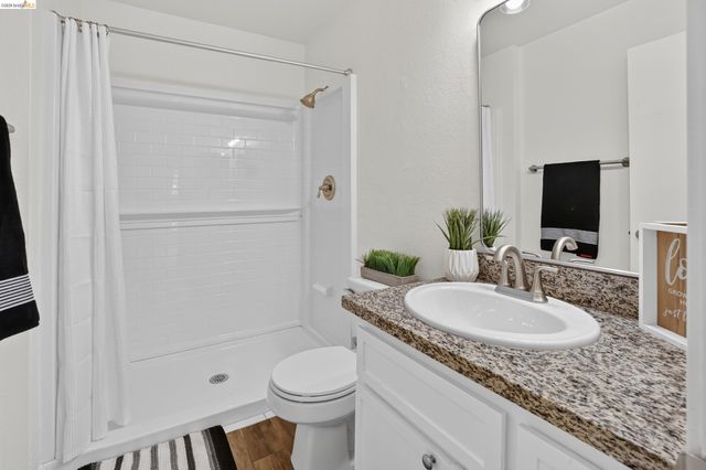 2728 Harvest Ln, Antioch, CA 94531
