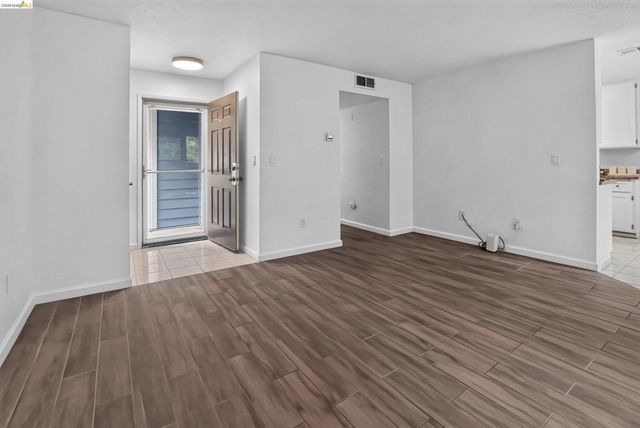 2728 Harvest Ln, Antioch, CA 94531