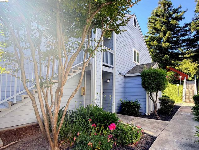 2728 Harvest Ln, Antioch, CA 94531