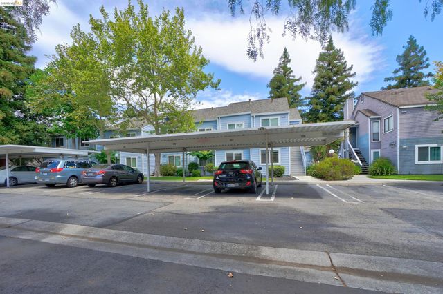 2728 Harvest Ln, Antioch, CA 94531