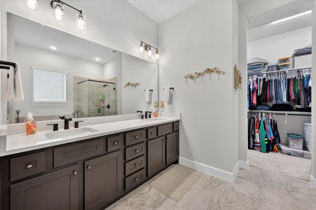 2512 Four Roses Drive, Lewisville, TX 75056