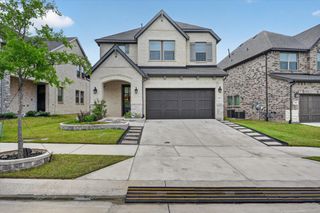 2512 Four Roses Drive, Lewisville, TX 75056