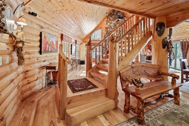 6336 E SNIPE LAKE ROAD, Eagle River, WI 54521