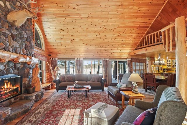 6336 E SNIPE LAKE ROAD, Eagle River, WI 54521