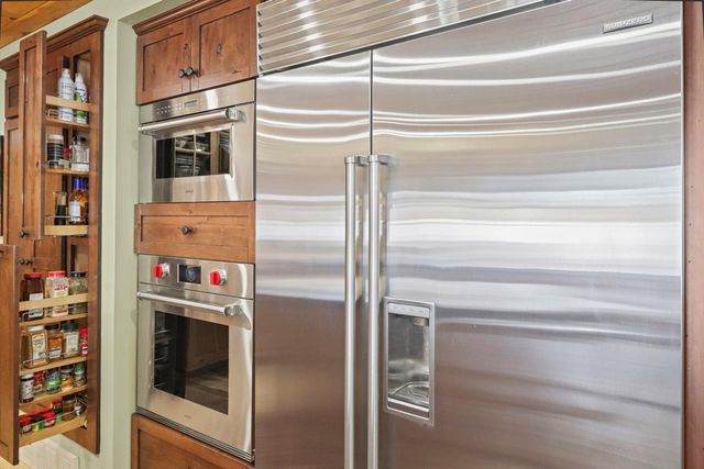 6336 E SNIPE LAKE ROAD, Eagle River, WI 54521