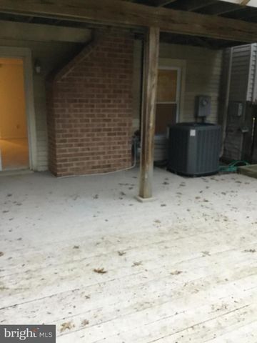 12323 FOX LAKE CT, Fairfax, VA 22033