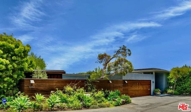 3442 Cloudcroft Drive, Malibu, CA 90265