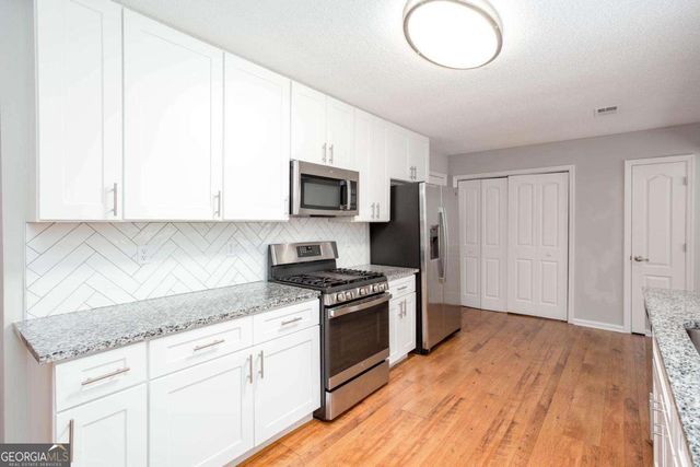 2411 Jim Owens Lane NW, Kennesaw, GA 30152