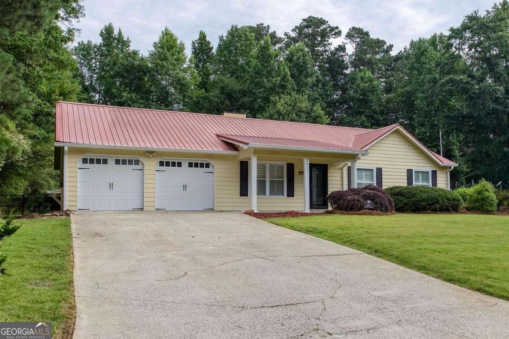 2411 Jim Owens Lane NW, Kennesaw, GA 30152
