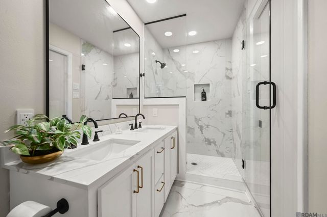 555 Woodhaven St, Baton Rouge, LA 70815