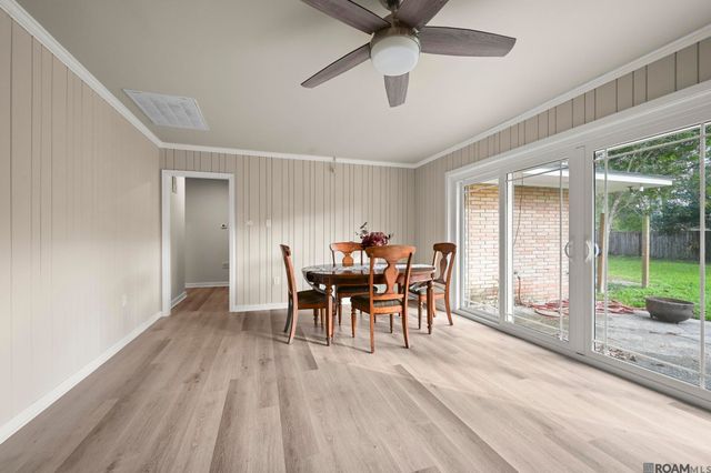 555 Woodhaven St, Baton Rouge, LA 70815