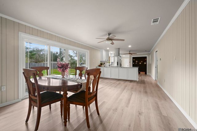 555 Woodhaven St, Baton Rouge, LA 70815