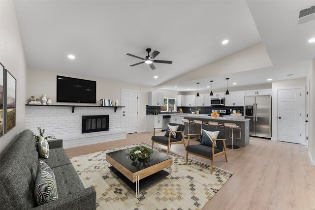 1845 Wilderness Trail, Grand Prairie, TX 75052