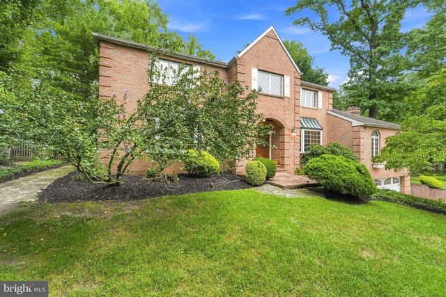 122 SAINT VINCENT CT, Cherry Hill, NJ 08003
