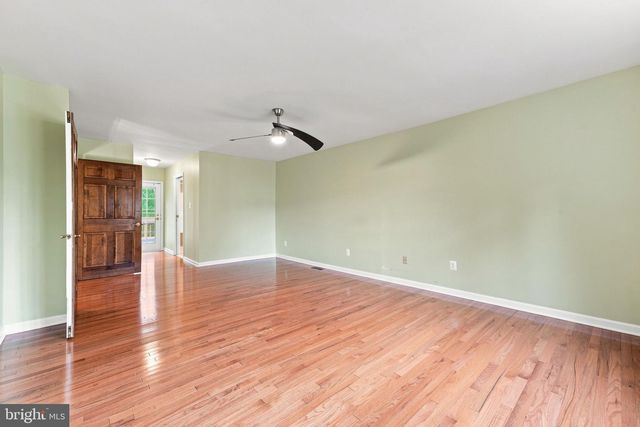 122 SAINT VINCENT CT, Cherry Hill, NJ 08003