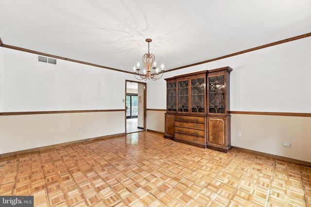 122 SAINT VINCENT CT, Cherry Hill, NJ 08003
