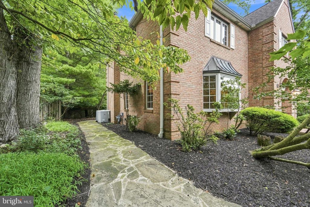 122 SAINT VINCENT CT, CHERRY HILL, NJ 08003 — photo 5