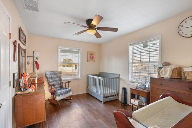 1102 W Del Rio St, Alpine, TX 79830