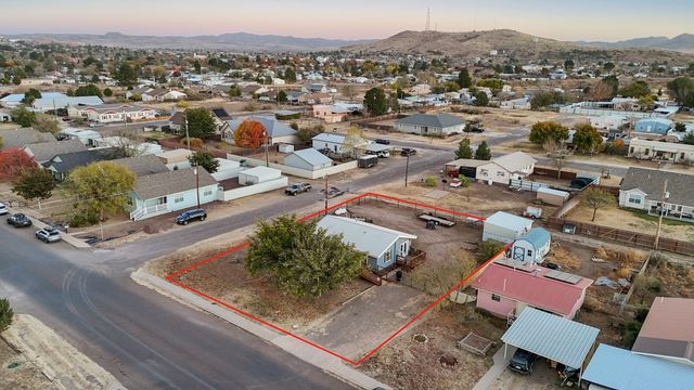 1102 W Del Rio St, Alpine, TX 79830