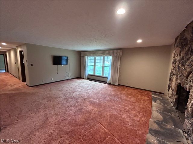 3035 Indian Run Road, Marietta, OH 45750