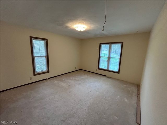 3035 Indian Run Road, Marietta, OH 45750