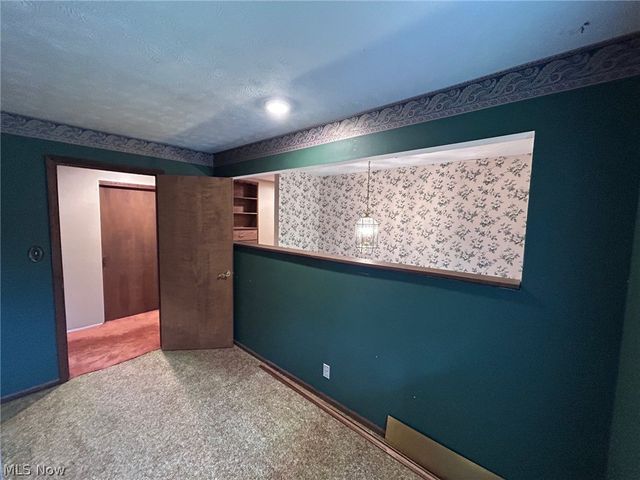 3035 Indian Run Road, Marietta, OH 45750