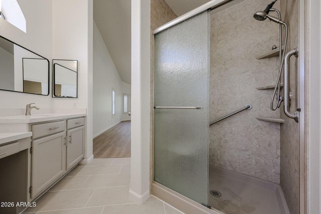 1330 E VOLTAIRE Avenue, Phoenix, AZ 85022