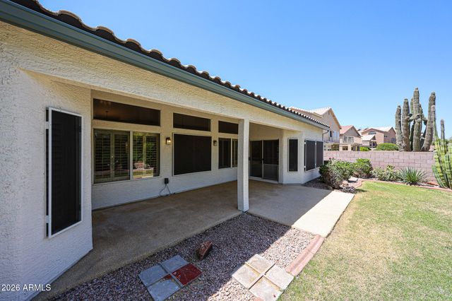 1330 E VOLTAIRE Avenue, Phoenix, AZ 85022