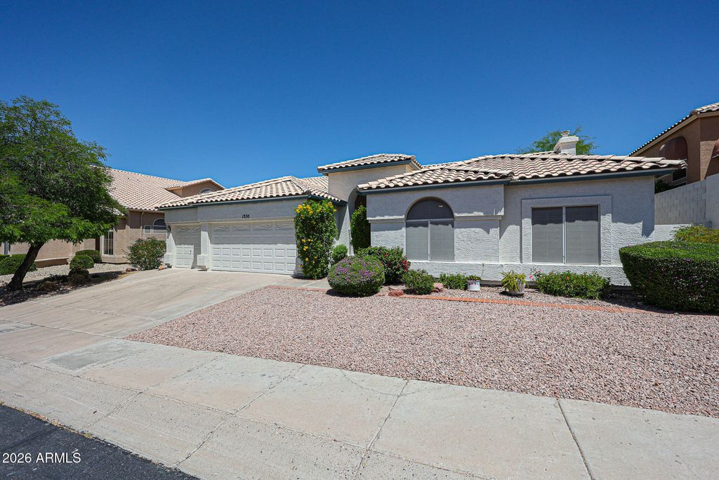 1330 E VOLTAIRE Avenue, Phoenix, AZ 85022 — photo 3