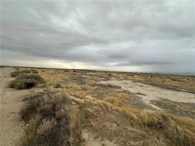 48 Ave E-2, Lancaster, CA 93536