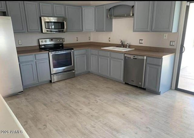 141 N PASADENA --, Mesa, AZ 85201