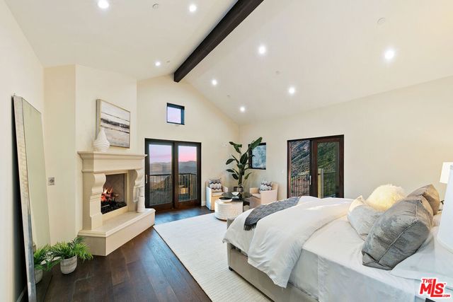 8567 Rd Mipolomol Road, Malibu, CA 90265