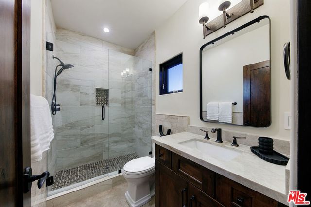 8567 Rd Mipolomol Road, Malibu, CA 90265