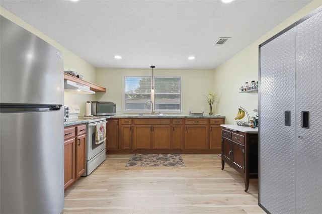 361 WADE PARK COURT, Davenport, FL 33897