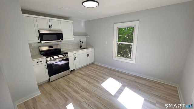 2 Maria Hotchkiss Road, Prospect, CT 06712