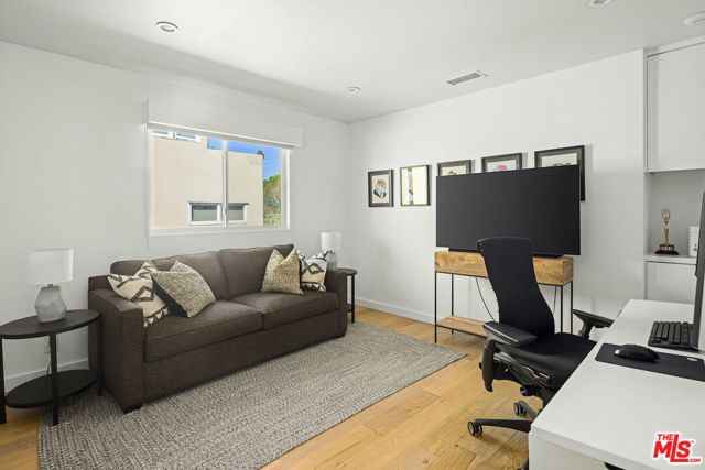 2918 3rd Street 1, Santa Monica, CA 90405