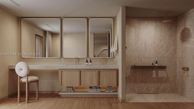 72 W Shore Dr W, Miami, FL 33133