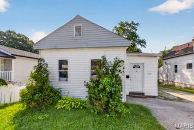 914 Dammert Avenue, St Louis, MO 63125