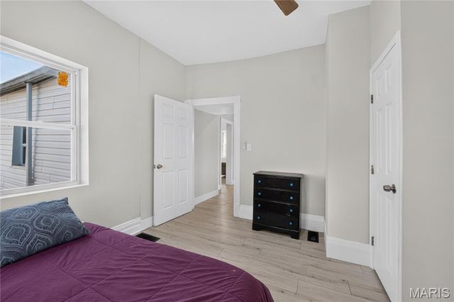 914 Dammert Avenue, St Louis, MO 63125