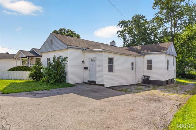 914 Dammert Avenue, St Louis, MO 63125