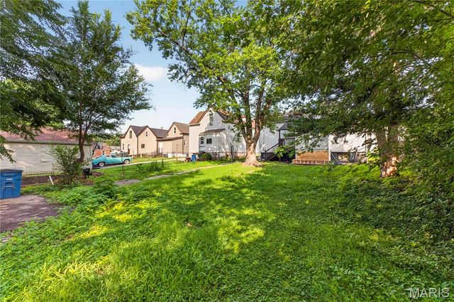 914 Dammert Avenue, St Louis, MO 63125