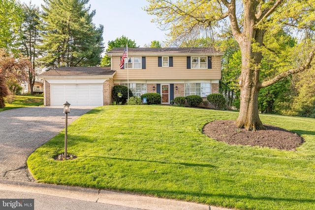 106 CIRCLE DR, York, PA 17406