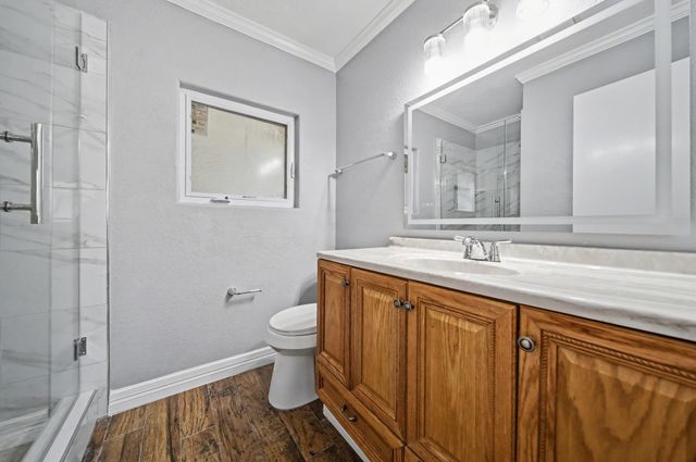 2015 Williamsburg Court N, League City, TX 77573