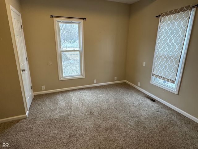 305 N Market Street, Waynetown, IN 47990