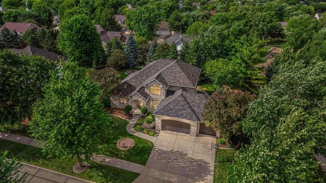 236 E THORNBROOK LANE, Appleton, WI 54913